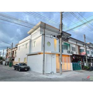 ขาย ทาวน์โฮม 2 ชั้น ถนนเมนหลังมุม หมู่บ้าน เคซี คลัสเตอร์ นิมิตใหม่ ลำลูกกา