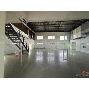 ให้เช่าโกดังซอยปุณวิถี 29 พร้อมสำนักงาน 4ชั้น เนื้อที่ 250 ตร.ว. พื้นที่ใช้สอย1,