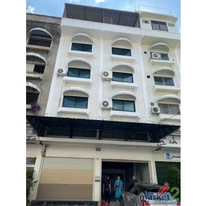 ให้เช่าอาคารพาณิชย์ 4.5 ชั้น 2 คูหา ซอยลาดพร้าว 128-4 ใกล้ BTS ลาดพร้าว101