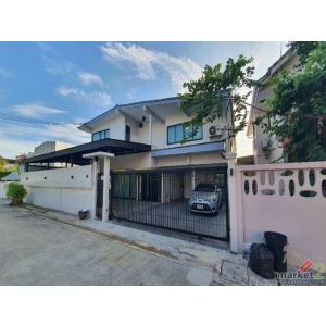 ให้เช่าบ้านเดี่ยวหรู 2 ชั้น 100 ตรว. 5 ห้องนอน หมู่บ้าน ต.รวมโชค โชคชัย 4 ลาดพร้