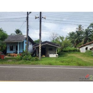 ขายบ้านเดี่ยว  ถนนสายบ้านคลองหมาก-บ้านโล๊ะใหญ่ อำเภอเกาะลันตา กระบี่