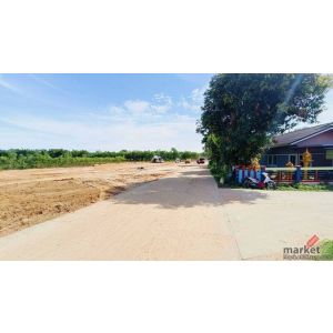 พื้นที่ดิน - ใกล้ อำเภอคูเมือง โรงพยาบาลคูเมือง 862000 -  ขนาด 500 ตารางวา สวย