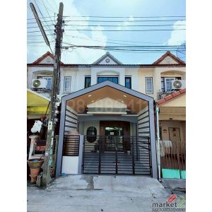 ขายทาวน์เฮ้าส์ 2 ชั้น หมู่บ้านเคซี 3 เนื้อที่ 16 ตรว 2นอน 2น้ำ บ้านสวย ทำเลดี เด