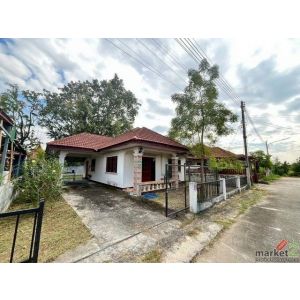 ขายบ้านเดี่ยวชั้นเดียว 73ตรว. 2นอน 1น้ำ 1.35ลบ. ของแถม ใกล้ถนนซุปเปอร์ นิคมลำพูน