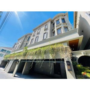 For Sale and Rent บ้านหรูPool Villa 4+3ห้อง สไตล์ยุโรปคลาสสิกสุขุมวิท 63 (เอกมัย