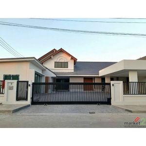 ขายบ้านเดี่ยวรีโนเวทใหม่+โฮมออฟฟิศแยกขนาด179 ตร.ว.4 ห้องนอน 5 ห้องน้ำจอดรถได้ 8–