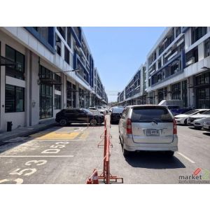 HR 9703 ให้เช่าโฮมออฟฟิศ 5 ชั้น โครงการ Nirvana @ Work Kaset Nawamin ติดถนนประเส