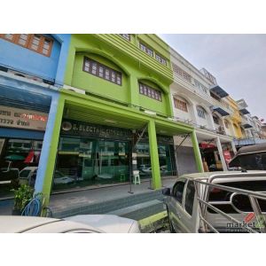 ออฟฟิศพร้อมใช้! ตึกแถว 2 คูหา 3.5 ชั้น แบ่งห้องและจัดสรรเรียบร้อย พร้อมเป็นออฟฟิ