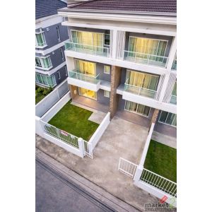 ถ.อ่อนนุช50-54ทาวน์โฮม 3 ชั้น 3 นอน 4 น้ำ  ใกล้ MRT ศรีนครินทร์38 1.2กม.สไตล์โมเ