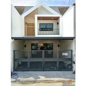 HS 1872 ขายทาวน์เฮ้าส์ 2 ชั้นรีโนเวทใหม่ 17 ตร.ว. หมู่บ้านราณี 2 ซอยลาดปลาเค้า 4