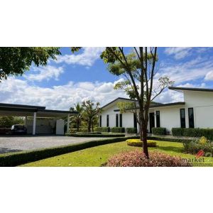 บ้านพักตากอากาศ พื้นที่กว้าง บรรยากาศดี ดอยสะเก็ด   