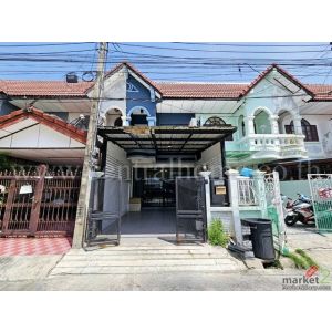 ทาวน์เฮ้าส์ คู้บอน 27 แยก 48 รีโนเวทใหม่ พร้อมอยู่ ขายพร้อมผู้เช่า Yield สูง