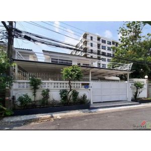 HR 9802 ให้เช่าบ้านเดี่ยว 2 ชั้น ประชาราษฎร์บำเพ็ญ 24 ห้วยขวาง