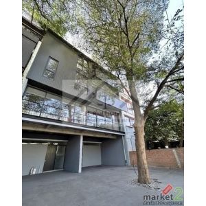 ให้เช่าโฮมออฟฟิศ 300 ตร.ม. ย่านรัชดา 32 ใกล้ MRT ลาดพร้าว ( ปล่อยเช่า 2 ยูนิต )