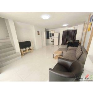 ให้เช่าทาวน์โฮม 2 ชั้น 3นอน 3น้ำ มีเฟอร์ บ้านปึก มิตรสัมพันธ์ อ่างศิลา ชลบุรี