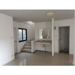 ขาย อาคารพาณิชย์  อำเภอหัวหิน ประจวบคีรีขันธ์  ห่างจาก แม็คโคร ฟู้ดเซอร์วิส หัวห