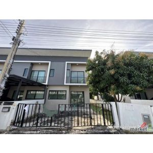 ขายทาวน์โฮม เดอะคัลเลอร์ส บางนา-วงแหวน 2 บางพลี สมุทรปราการ