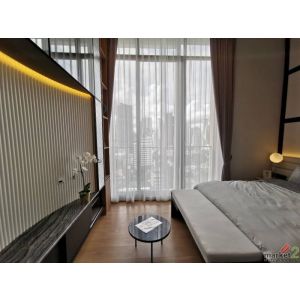 Noble Around Sukhumvit 33 peaceful 14th floor BTS PhromPhong