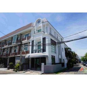  ขาย โฮมออฟฟิศ 3 ชั้น โครงการ พรีเมียม เพลส นวมินทร์ หลังริม เขตบึงกุ่ม กรุงเทพฯ