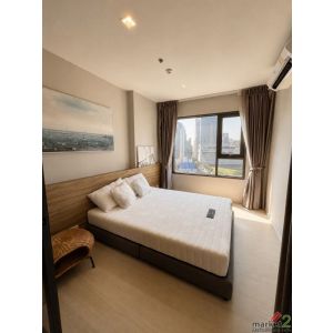 Life One Wireless Comfortable Safe Peaceful 19th Floor BTS PloenChit