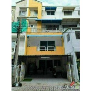 HR 10249 ให้เช่าทาวน์โฮม 4 ชั้น 220 ตรม. ลาดพร้าว 64 (เกตุนุติ 12) บ้านสวยเพิ่งร