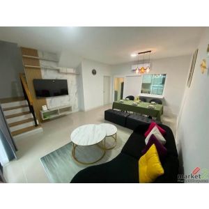 HR 10274 ให้เช่าทาวน์โฮม 2 ชั้น 3 ห้องนอน Pleno สุขุมวิท-บางนา 3 ตกแต่งเฟอร์ครบ 