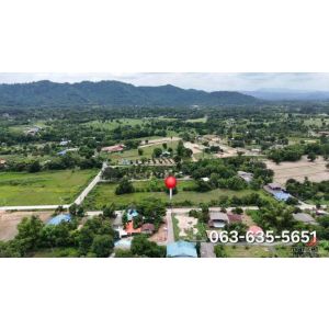 ขายที่ดินทำเลสวย ติดถนนคอนกรีต 2 ด้าน ทำเลค้าขาย ตรงข้ามสวนอาสาคาเฟ่ ต.พรหมณี อ.