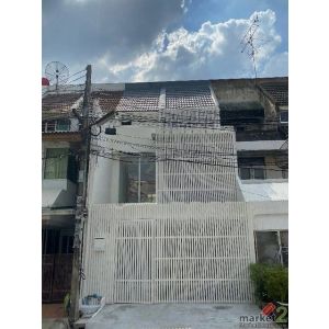 ให้เช่าทาวน์เฮาส์ 3 ชั้น  250 ตรม. 3 ห้องนอน สุขุมวิท 71 (ซอยปรีดีพนมยงค์ 42) 5 
