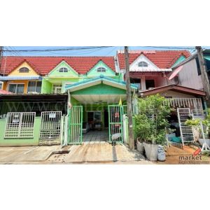 ขายด่วน ทาวน์เฮ้าส์ หมู่บ้านสวิตาเฮ้าส์ (นภา) ซอยวัดเปรมประชา ราคาถูก