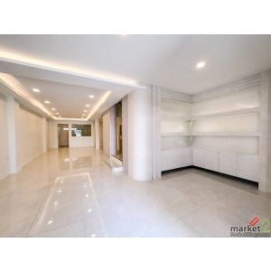 ขายทาวน์โฮมออฟฟิศ 3 ชั้นหลังมุม รีโนเวทใหม่ บ้านกลางเมืองพระรามเก้า-ลาดพร้าว ติด