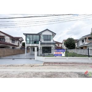 บ้านเดี่ยว 2 ชั้น หมู่บ้าน ชล ลดา บางบัวทอง นนทบุรี