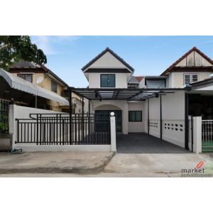 บ้านแฝด 2 ชั้น รีโนเวทใหม่ หมู่บ้านลานทอง ติวานนท์-ปากเกร็ด สวย พร้อมอยู่ ทำเลดี