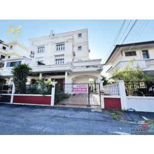 ขายด่วน บ้านเดี่ยว 2 ชั้น 87.7 ตร.ว หมู่บ้านชลัฐฐา ซ.ศรีนครินทร์ 24 พิเศษเพียง 1