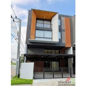 HR 10515 ให้เช่าทาวน์โฮม 3.5 ชั้นหลังมุม ชิเซน พัฒนาการ 32 Shizen Pattanakarn 32