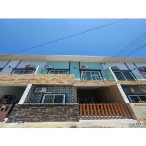 ขายทาวน์เฮ้าส์ 2 ชั้นรีโนเวทใหม่ ซอยวังหิน ศรีราชา ใกล้เซ็นทรัล TP-H2554