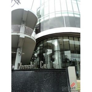 00645 ให้เช่า สำนักงาน อาคารเพลินจิต เซ็นเตอร์ กรุงเทพ 85000 บาทต่อเดือน ชั้นทั้