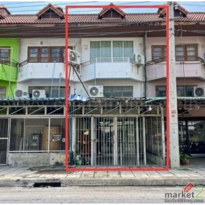 อาคารพาณิชย์ 2.5 ชั้น 19 ตรว. ติดถนน สามารถทำธุรกิจค้าขายได้ สวยงามพร้อมเข้าอยู่