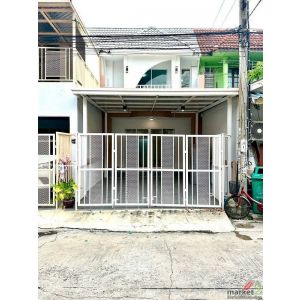 ขาย ทาวน์เฮ้าส์ รีโนเวทใหม่ หมู่บ้านบัวทอง 4 บ้านกล้วย-ไทรน้อย