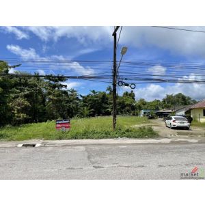 ขายหรือให้เช่าถูกมาก!! ที่ดิน 1ไร่37ตร.ว. ติดถนน ใจกลางอ.เมืองระนอง ใกล้ตลาดใหม่