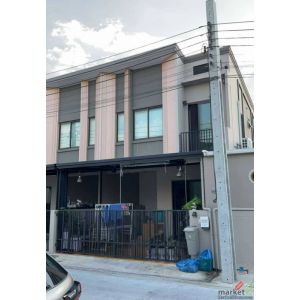 ขายถูกมาก!! ทาวน์โฮม 2 ชั้น หลังมุม ต่อเติมครบ ม.เอสเกตทาวน์ รัตนาธิเบศร์-ราชพฤก