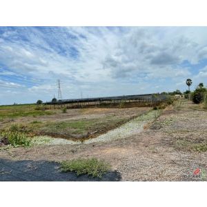 ขายถูกมาก!! ที่ดิน พร้อมโรงเรือน บ้านสวน และบ่อน้ำ 8-1-54 ไร่ อ.ดอนตูม จ.นครปฐม 