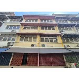  ตึก 4 ชั้น 2 คูหา เจริญกรุง109 บางคอแหลม ต่อเติมด้านหลังทุกชั้น ตีทะลุเชื่อม