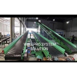 สายพานลำเลียงกระสอบข้าว 50 kg.   ขึ้นกอง