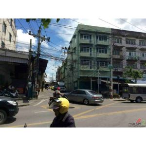 ขายถูกมาก!! อาคารพาณิชย์ 4 ชั้น 2 คูหาตีทะลุทุกชั้น ทำเลทอง ปากซอยจอมทอง19 กทม. 