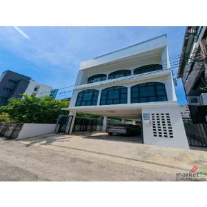 ขายสำนักงาน กรุงเทพ ทำเลโฮมออฟฟิศที่หาไม่ได้อีกแล้วในย่านลาดพร้าวซอย 1