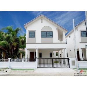 ขายบ้านโมเดิร์น ในโครงการกุลพันธ์วิลล์ 9 ทำเลดีใกล้สนามกอล์ฟ