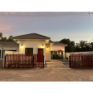 ขายถูกมาก!! บ้านพูลวิลล่าสร้างใหม่ บนทำเลทอง อ.แกลง จ.ระยอง ใกล้ทะเลหาดแหลมแม่พิ