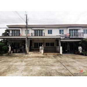 ขายทาวน์เฮ้าส์  หมู่บ้านเดอะวิลล่า รัตนาธิเบศร์ ซอย 19 ถนน ท่าอิฐ นนทบุรี