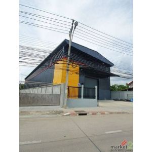 ให้เช่าโกดังพร้อมสำนักงาน 266 ตรว. 1,400 ตรม. ติดถนนใหญ่ ย่านวัชรพล รามอินทรา รถ