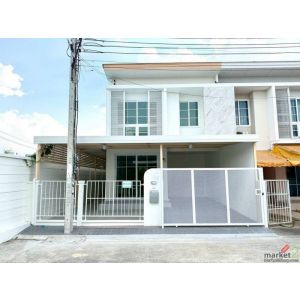 ขายบ้าน ทาวน์โฮม 2 ชั้น หลังมุม ตกแต่งใหม่ หมู่บ้านคุณาลัย บีกินส์ บ้านกล้วย-ไทร